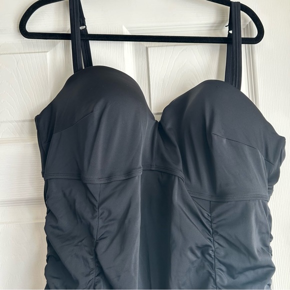 Torrid black ruched swim dress size 3 - Picture 3 of 5